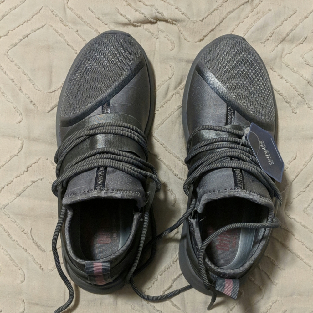Fabletics Tennis Shoes